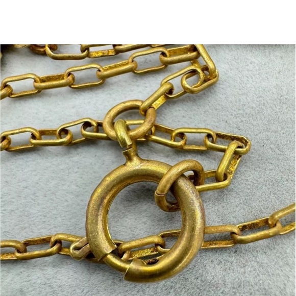 Chanel CC Necklace - 17” preloved vintage - Picture 11 of 12